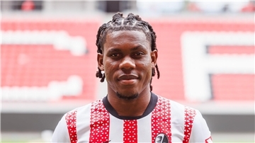 Spielte krankheitsbedingt bislang nur 30 Minuten für Freiburg in der Bundesliga: Cyriaque Irié. (Archivbild)