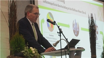 Sprach von massiven Umsatzsteigerungen: Dr. Hauke Bronsema, Vorstand und Geschäftsführer der Raiffeisen Weser-Elbe.