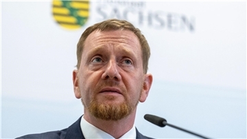 Spricht nicht von einer Obergrenze, aber von einer Zahl zur Orientierung bei der Flüchtlingsaufnahme: Sachsens Ministerpräsident Michael Kretschmer (CDU).
