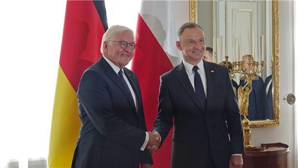 Steinmeier und Duda ehren Opfer des Warschauer Aufstands Staatschef Andrzej Duda ist für Bundespräsident Frank-Walter Steinmeier sein Ansprechpartner in Polen.