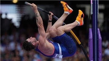 Stabhochspringer Anthony Ammirati scheiterte bei den Olympischen Spielen in seiner Heimat in der Qualifikation.