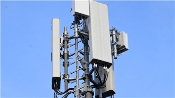 „Standalone“ oder „5G Plus“ bedeuten, dass sowohl bei den Antennen als auch im Kernnetz durchgängig 5G-Technologie genutzt wird.
