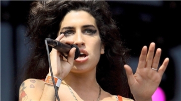 Starb mit nur 27 Jahren: Das Leben der britischen Sängerin Amy Winehouse wird verfilmt.