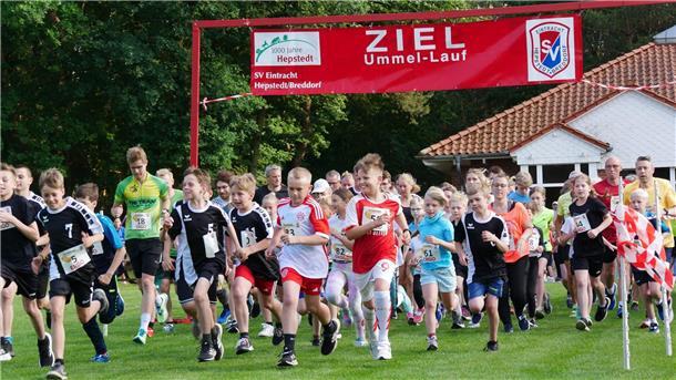 Tolles Wetter, Top-Beteiligung und eine Legende viele Kinder laufen