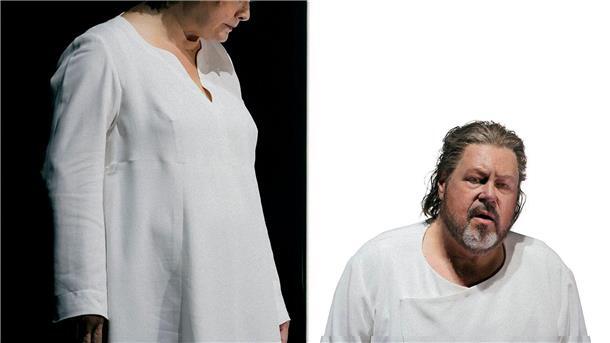 Stephen Gould als Tristan und Catherine Foster als Isolde bei Proben in Bayreuth.