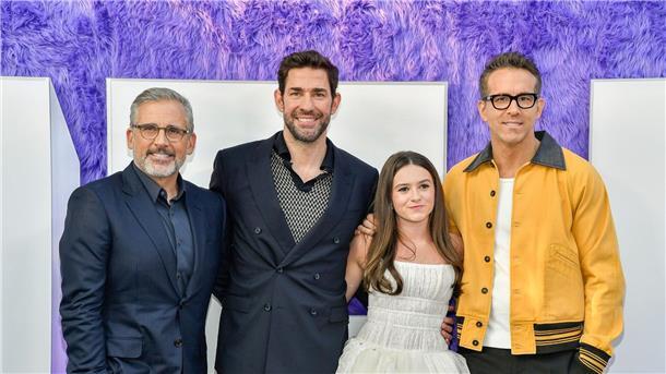 „IF: Imaginäre Freunde“: Familienfilm mit Tiefgang Steve Carell (l-r) John Krasinski, Cailey Fleming und Ryan Reynolds bei der Premiere von „IF: Imaginäre Freunde“ in New York.