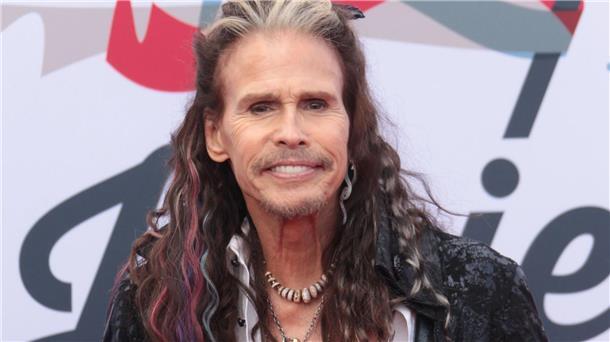 Aerosmith unterbricht Abschiedstour Steven Tylers Stimmbänder machen nicht mehr mit.