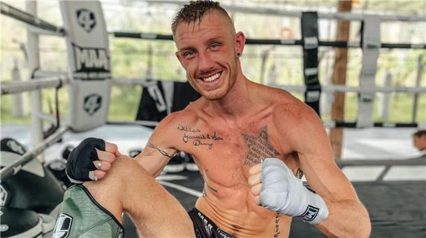 WM-Fieber: Kickboxer Pascal Schroth wieder im Angriffsmodus Strahl Zuversicht aus: Pascal Schroth hat ein wochenlanges, intensives Trainingsprogramm absolviert.