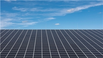 Studie: Solarstrom sorgt für sinkende Strompreise Studie: Solarstrom sorgt für sinkende Strompreise