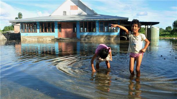 Steigender Meeresspiegel: Guterres sendet SOS aus Tonga Stürme überfluten immer öfter Anbaufflächen und Wohnbezirke der Pazifik-Staaten (Archivbild)