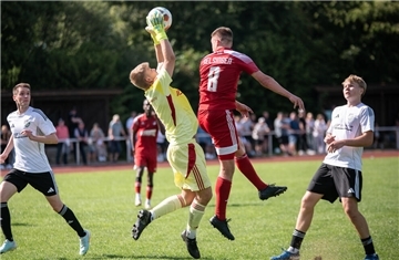 SVI-Torwart Tom Ole Steffen – hier gegen Selsingen – hatte großen Anteil am Punktgewinn seiner Mannschaft.