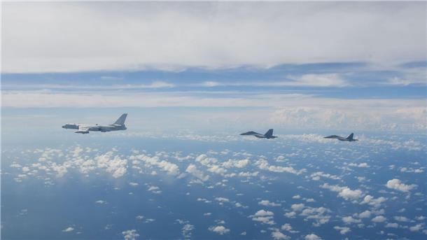 Taiwan hat binnen eines Tages mehr als 30 chinesische Militärflugzeuge um seine Insel registriert - ein deutlicher Anstieg im Vergleich zu den vorangegangenen Wochen.