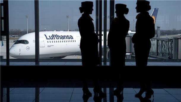 Kabinengewerkschaft Ufo: Gespräche mit Lufthansa gescheitert Tarifärger auch beim Kabinenpersonal für Deutschlands größter Fluggesellschaft. (Archivbild)
