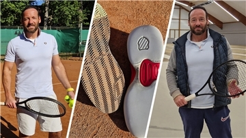 Rechts: Ein Mann in T-Shirt und kurzer Hose auf einem Tennisplatz; Mitte: Die Sohlen von zwei verschiedenen Schuhe, eine Sohle hat viel Profil, die andere ist glatt; Rechts ein Mann in einer noch unfertigen Tennishalle.