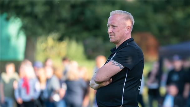 Teutonia-Trainer Björn Albers sah einen deutlichen 7:0-Erfolg seiner Mannschaft gegen die Zweite der FSV Hesedorf/Nartum.