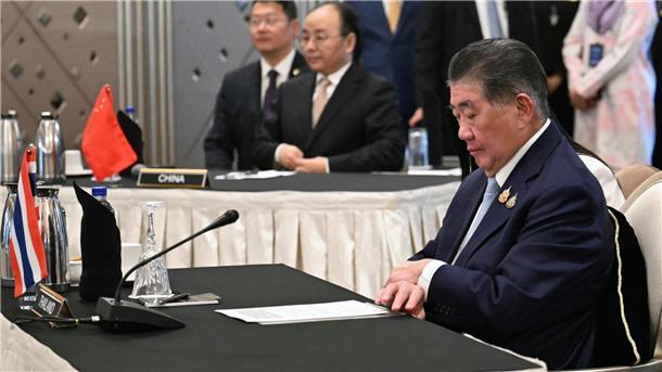 Thailands Übergangsregierungschef Phumtham Wechayachai ist erst seit wenigen Wochen im Amt. 