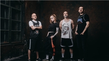 The Hellfreaks reisen aus Budapest in Ungarn zum Rock House Festival in Loxstedt an.