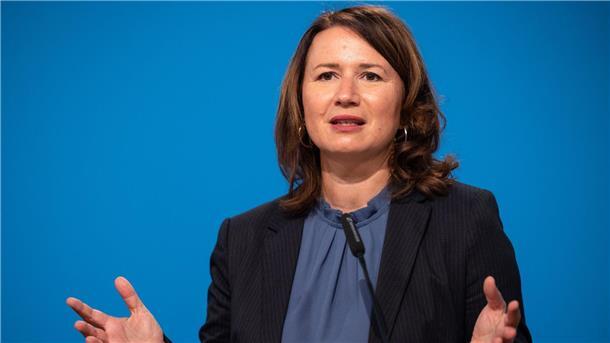 Thüringens Umweltministerin Anja Siegesmund hat ihren Rücktritt angekündigt.