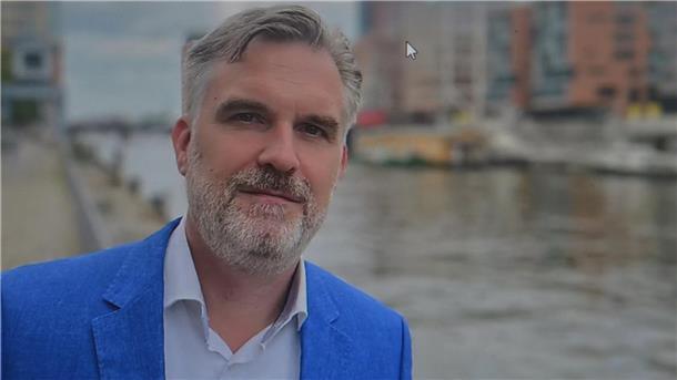 Tibor Rode liest am 8. Mai aus seinem aktuellen Thriller „Lupus“ in Sittensen.