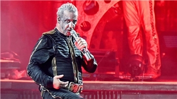 Sänger Till Lindemann am Mikrofon