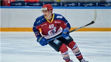 Tim Lutz kommt von den HCB Ticino Rockets aus der Schweiz.