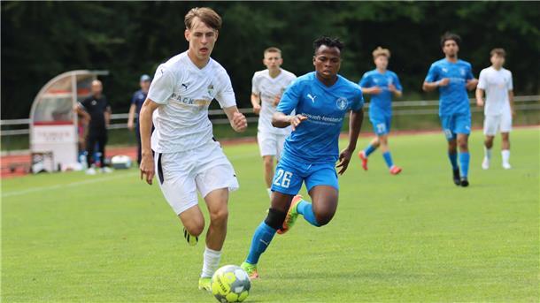 A/O/B/H/Heeslingen schlägt Havelse und zieht ins Viertelfinale ein Tjark Dörr