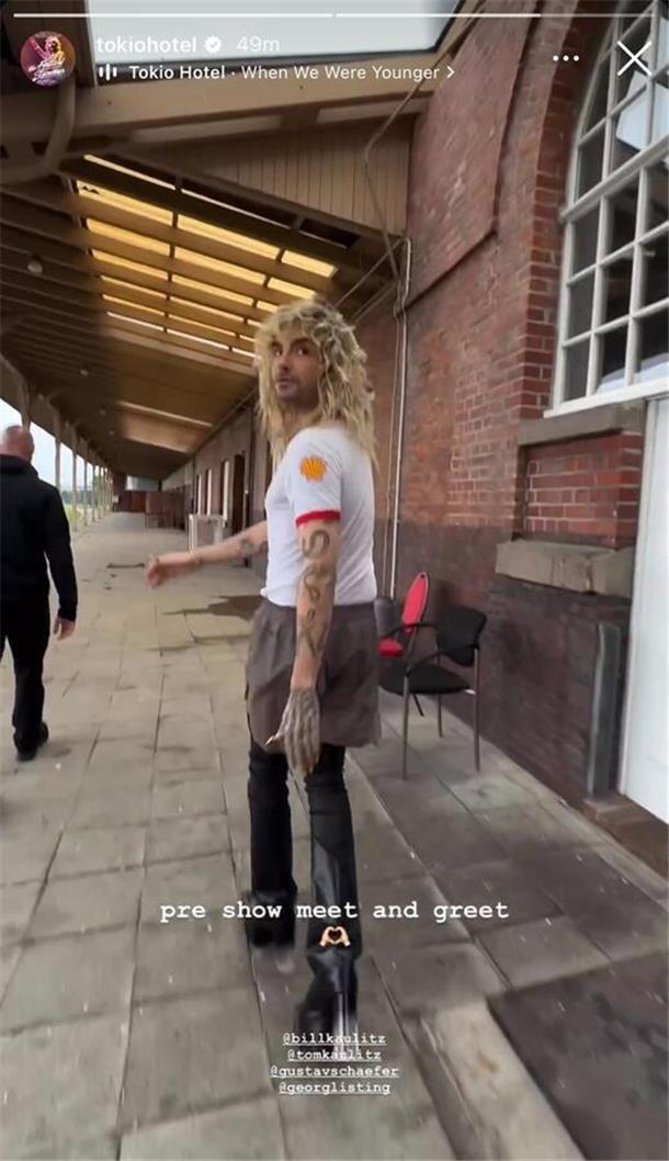 Backstage beim Deichbrand-Festival: Was posten die Stars auf Social Media? Tokio Hotel ist in Cuxhaven. Dort hat die Band ein "pre show meet and greet".