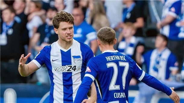 1:1 bei Hertha: Magdeburg patzt im Aufstiegsrennen Tor zum 1:1: Herthas Linus Gechter vollendet den Freistoß von Michael Cuisance.