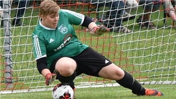 Torfrau Janine Kuczynski feierte nach einjähriger Verletzungspause ein überzeugendes Comeback.