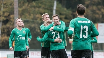 Torjubel wünschen sich die Spieler des Heeslinger SC auch im Derby beim SV Ippensen am Ostermontag.