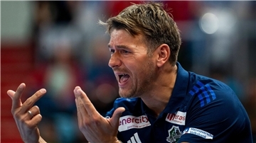 Hannover vergibt Chancen - Magdeburg siegt nach Zitterpartie Trainer Christian Prokop und die TSV Hannover-Burgdorf hatten den SC Magdeburg zu Gast.