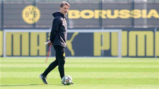 Trainer Niko Kovac möchte mit Borussia Dortmund im DFB-Pokal weit kommen. (Archivbild)
