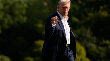 Trump blickt zuversichtlich auf die aktuellen Verhandlungen zu einem Ende des Gaza-Kriegs. 