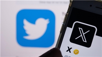 Twitter-Besitzer Musk versucht, X als den neuen Namen für den Kurznachrichten-Dienst zu etablieren.
