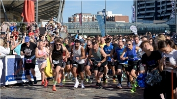 Über 1000 Sportler traten am Sonntag beim City-Marathon an.