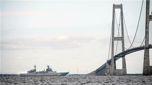Wohin will „Ruby“? Schiff mit Ammoniumnitrat in Nordsee Um nach Litauen zu gelangen, müsste die „Ruby“ durch den Großen Belt fahren.