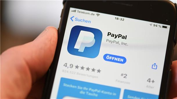 Paypal ermöglicht kontaktloses Bezahlen an der Ladenkasse Um Paypals virtuelle Geldbörse nutzen zu können, müssen die Nutzer die neuste Version der Paypal-App auf ihrem Telefon installiert haben.