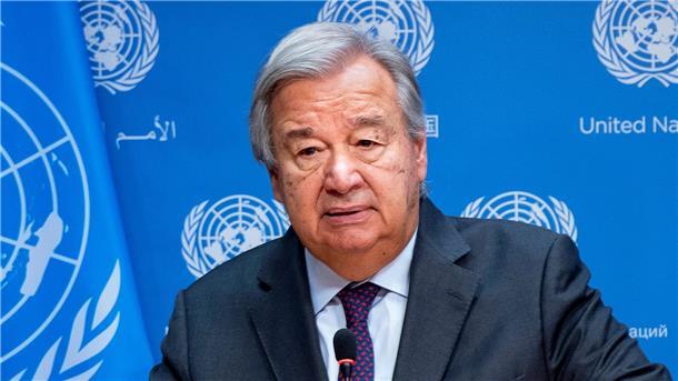 Guterres „geschockt“ nach Angriffen auf UN-Schulen in Gaza UN-Generalsekretär António Guterres hat seine Forderung nach einer sofortigen humanitären Feuerpause im Gazastreifen erneuert.