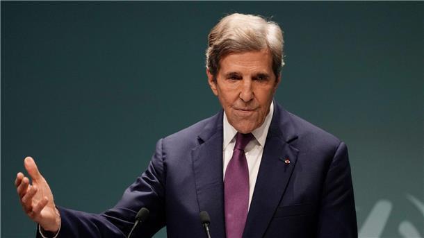 John Kerry: „Emissionen töten Menschen - schon heute“ UN-Klimabeauftragter John Kerry will mit den USA auf den fossilen Energien aussteigen.