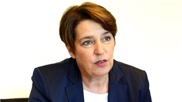„Und plötzlich ist die Hälfte weg“: Die Bremerhavener Kulturamtsleiterin und Inthega-Präsidentin Dorothee Starke sorgt sich um die freie Kulturszene in Bremerhaven und ganz Deutschland.