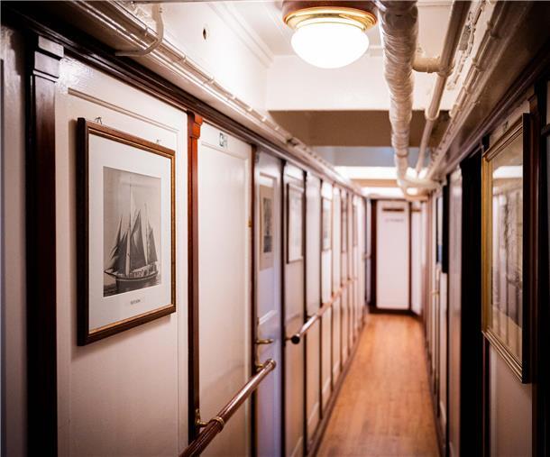 Maritime Tage Bremerhaven: So wohnt man unter Deck der schönsten Schiffe (Fotos) Unter Deck auf der „Schulschiff Deutschland“: Das letzte deutsche Vollschiff liegt in Bremerhaven.