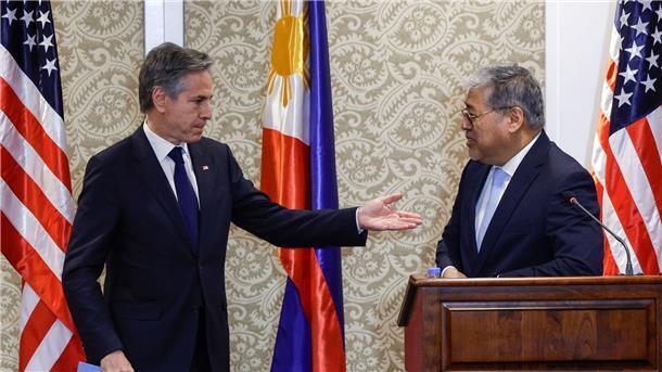 Blinken sichert Philippinen Unterstützung zu US-Außenminister Antony Blinken und der philippinische Außenminister Enrique Manalo: Die USA sichern den Philippinen angesichts zunehmender Spannungen mit China anhaltende Unterstützung zu.