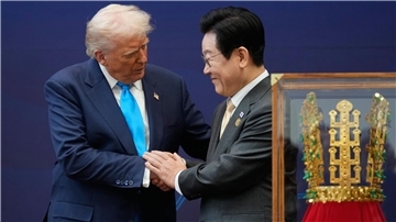 US-Präsident Donald Trump und Südkoreas Präsident Lee Jae Myung haben bei ihrem Treffen am Mittwoch über atomgetriebene U-Boote gesprochen.