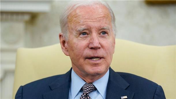 Hängepartie im Schuldenstreit ängstigt Anleger an US-Börsen US-Präsident Joe Biden bei einem Treffen mit dem Sprecher des Repräsentantenhauses, Kevin McCarthy.