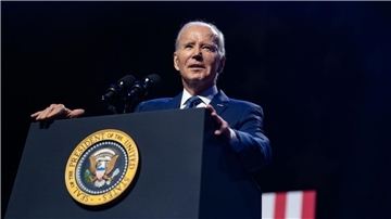 US-Präsident Joe Biden hält eine Rede über Demokratie.