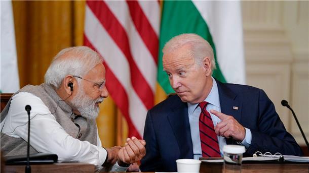 Ältere Regierungschefs: Wie fit ist die Generation 70 plus? US-Präsident Joe Biden (r.) im Gespräch mit Narendra Modi, Premierminister von Indien.