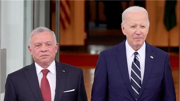 US-Präsident Joe Biden (r) und der jordanische König Abdullah II. rufen zum Schutz der Zivilbevölkerung in Rafah auf.