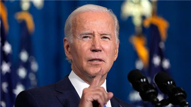 Biden warnt vor Wahlleugnern und politischer Gewalt US-Präsident Joe Biden spricht in Washington über die Bedrohung der Demokratie vor den Zwischenwahlen kommende Woche.