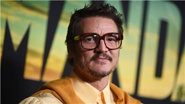 US-Schauspieler Pedro Pascal bei der Premiere der dritten Staffel von „The Mandalorian“.