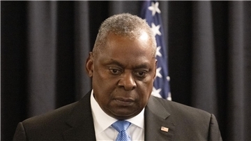 US-Verteidigungsminister Lloyd Austin betont, es habe sich um einen Präzisionsschlag zur Selbstverteidigung gehandelt.